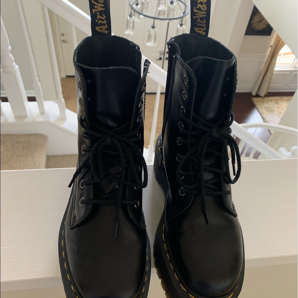 Jadon black dr martens